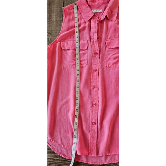 Equipment Femme Women Signature Silk Blouse Medium Pink Button Up Sleeveless Top - Picture 9 of 9